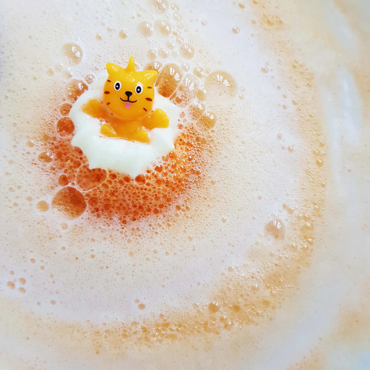 Bomb Cosmetics - Meow For Now Bath Bomb