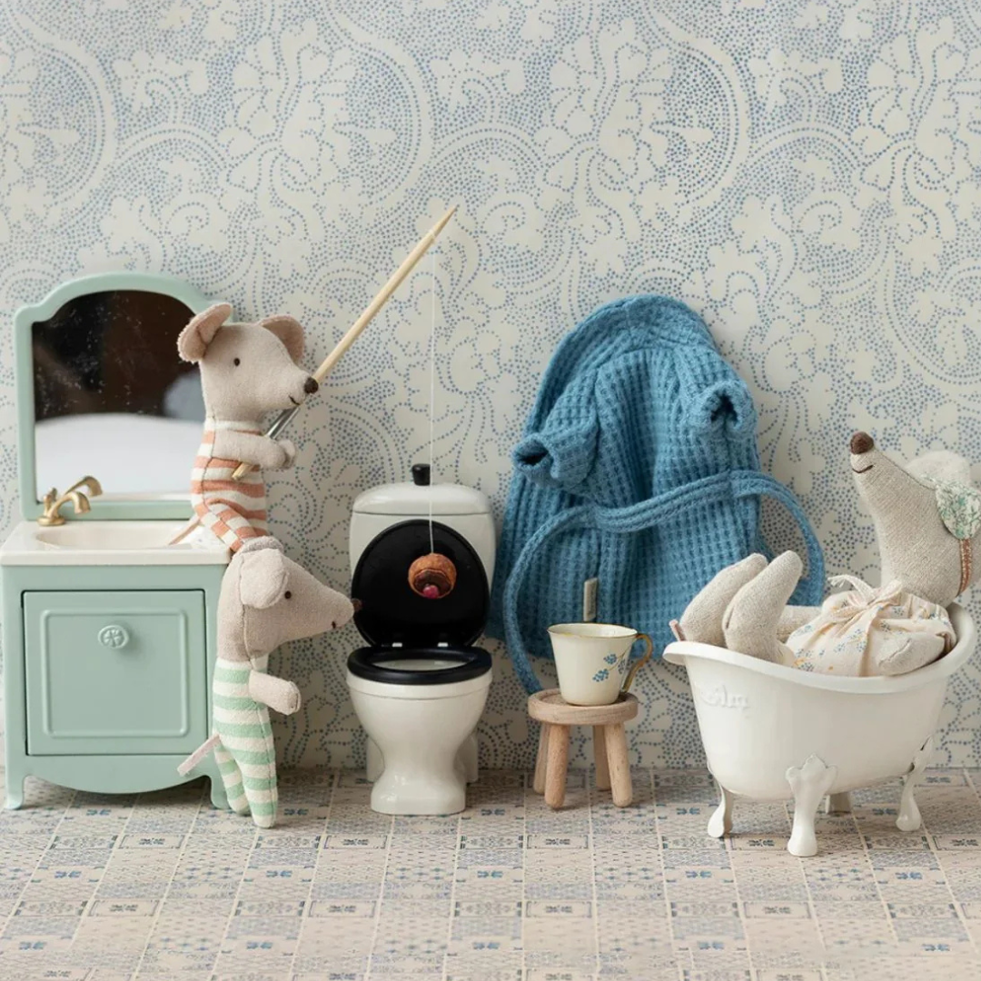 Maileg Sink Dresser Mouse - Mint