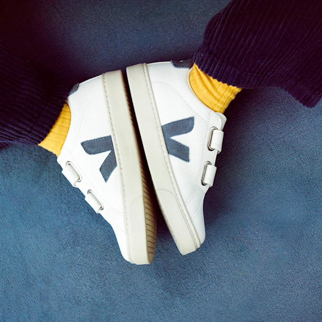 Veja Small Esplar Leather Shoe SV0520643C — Extra White/California