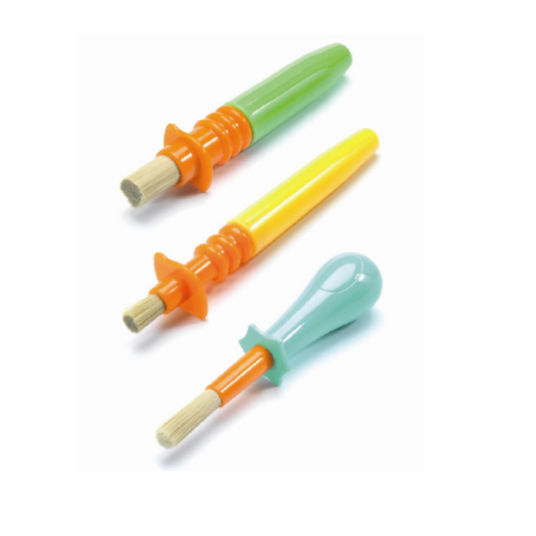 Djeco DJ09007 Three Ingenious Paint Brushes