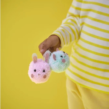 Janod J09033 PomPoms - 2 Small Animals