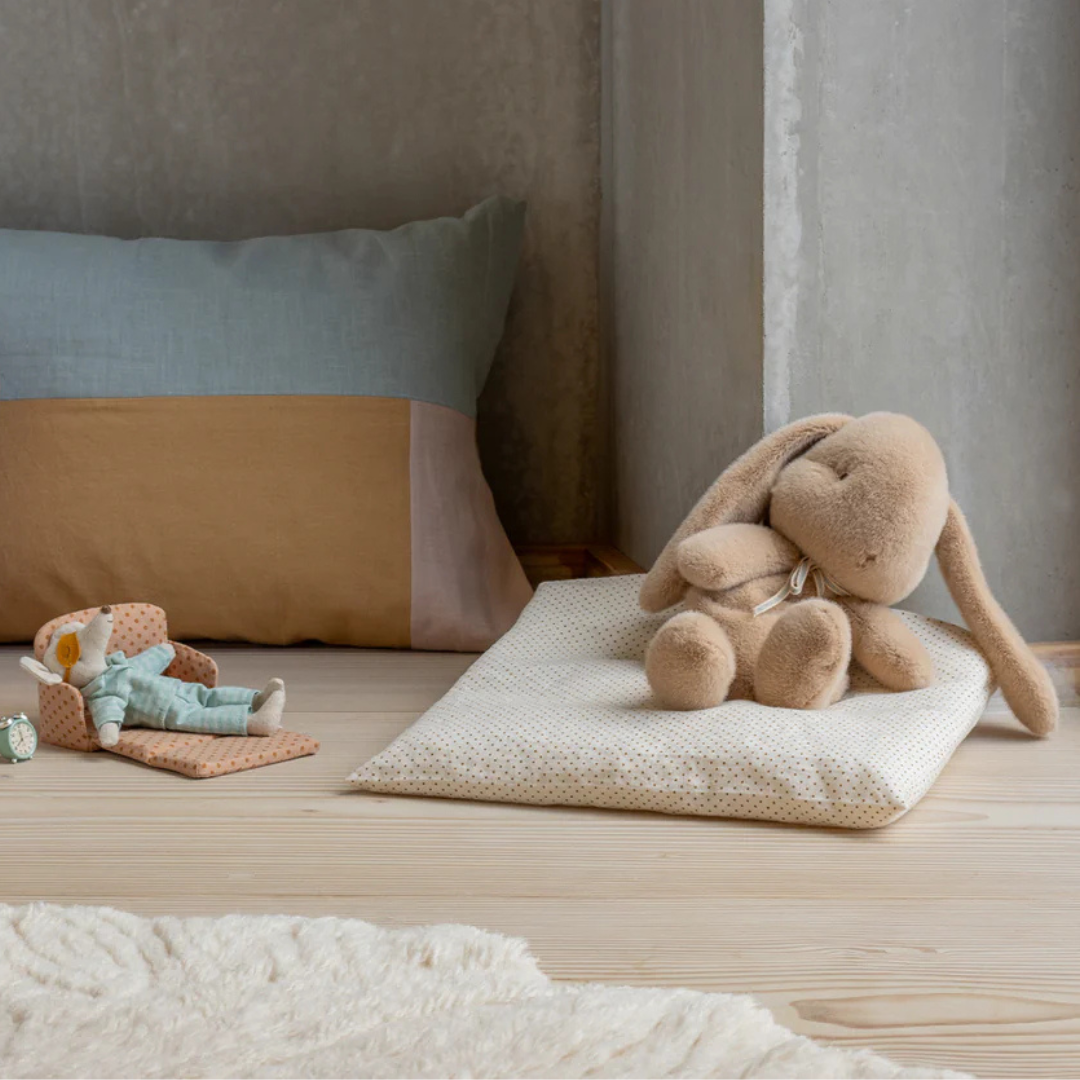 Maileg  Bunny Plush Medium - Cream Peach