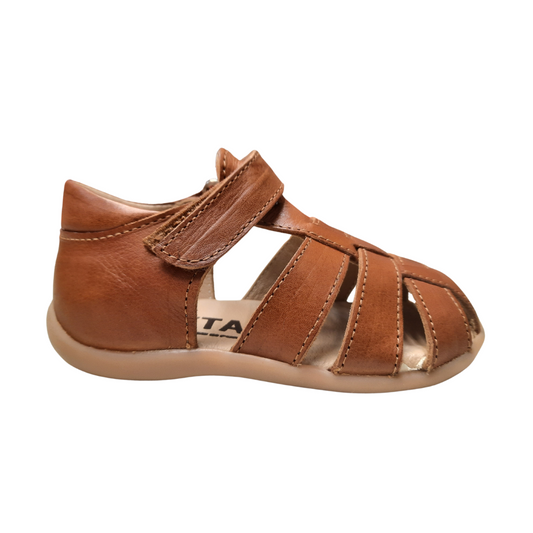Petasil Target Closed Sandal — Cognac