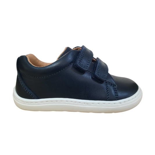 Petasil Pons Leather Shoe — Navy/WhiteSole