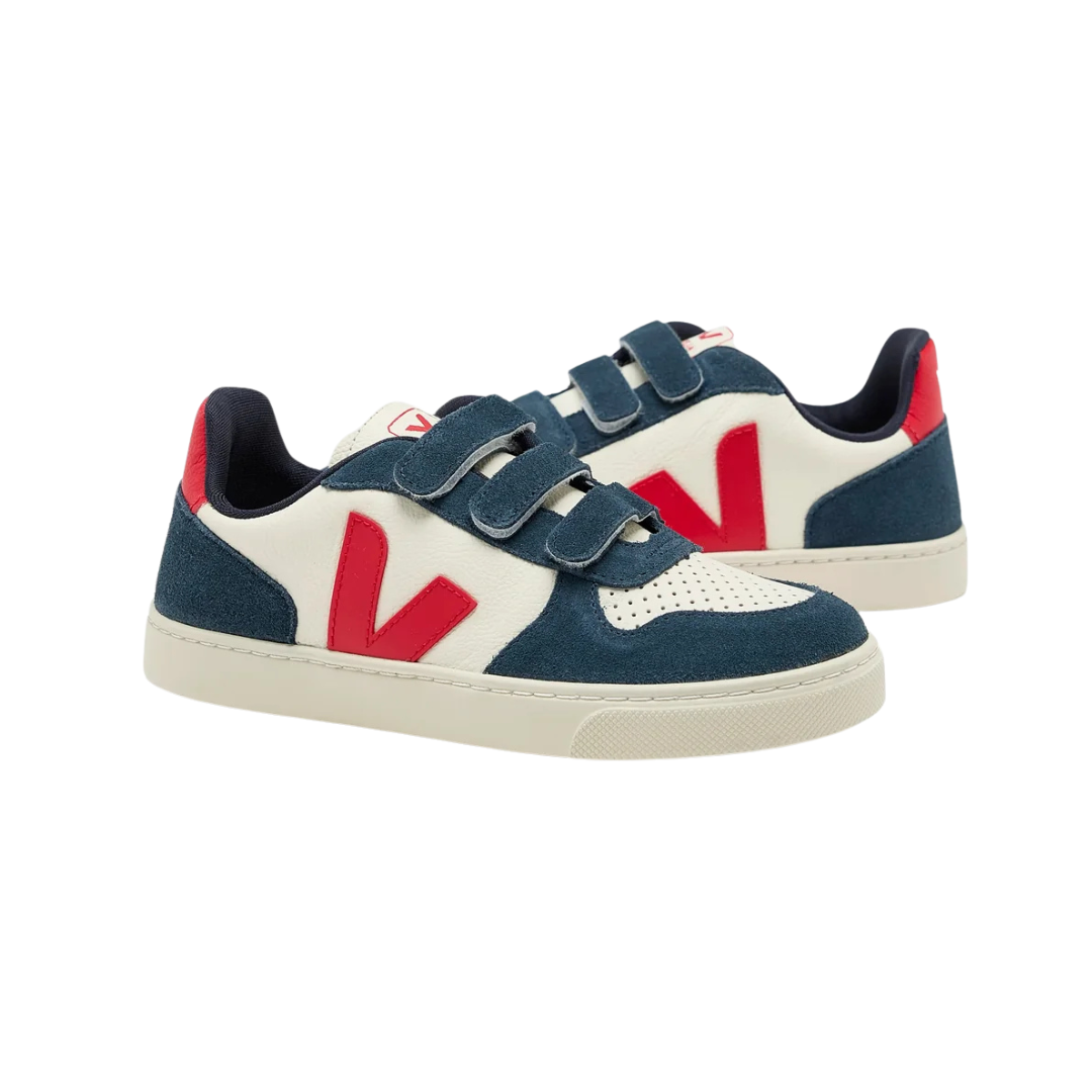 Veja CV0520 Small V-10 Leather Weekend Shoe EU28-35