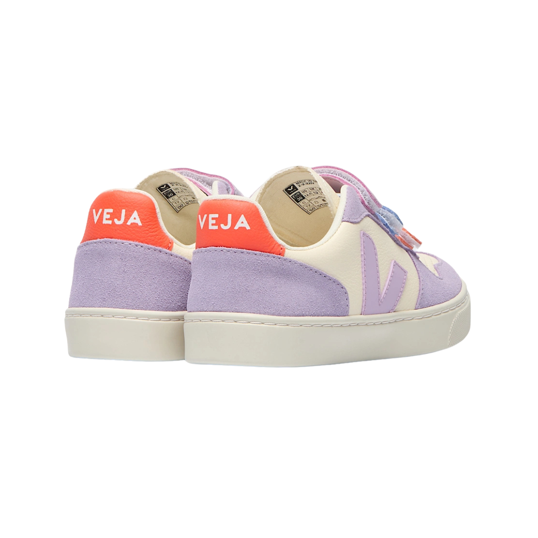 Veja CV0520 Small V-10 Leather Weekend Shoe EU28-35